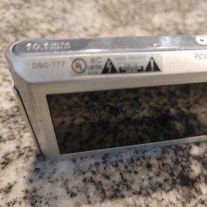 Sony CyberShot DSC-T77 10.1MP 4x Optical Point and Shoot Digital Camera